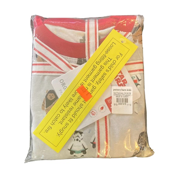 Pottery Barn Kids Other - Pottery Barn Kids STAR WARS HOLIDAY PAJAMAS sz. 4 Organic Cotton Christmas